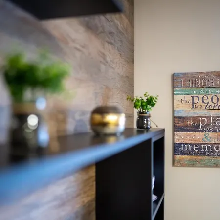 Bambi S18 - Your New Family Story