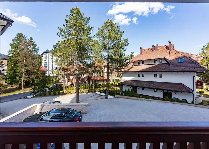 Bambi S18 - Your New Family Story *