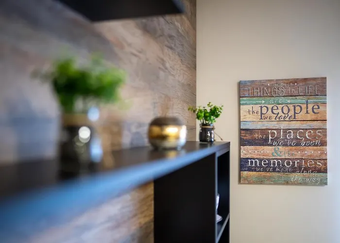 Bambi S18 - Your New Family Story